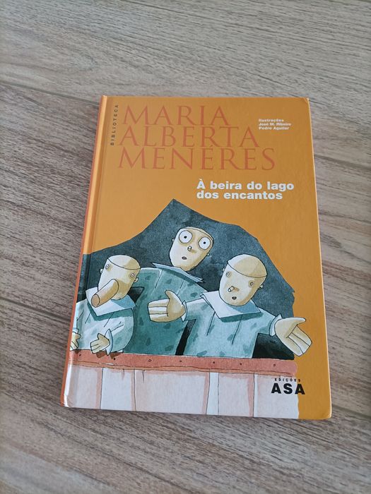 Vendo livro da Maria Alberta Menéres
