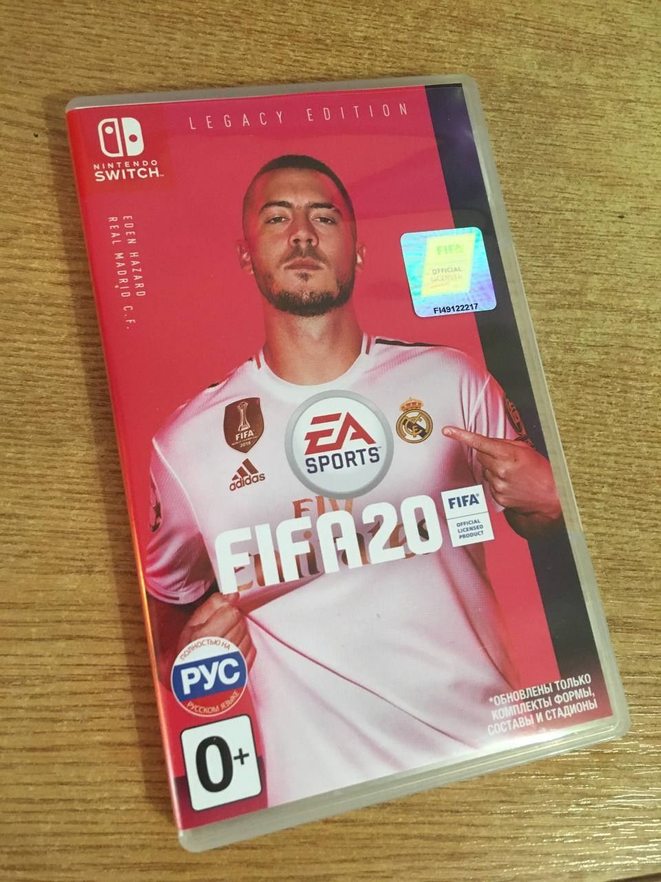 Игра FIFA 20 Legacy Edition (Nintendo Switch)