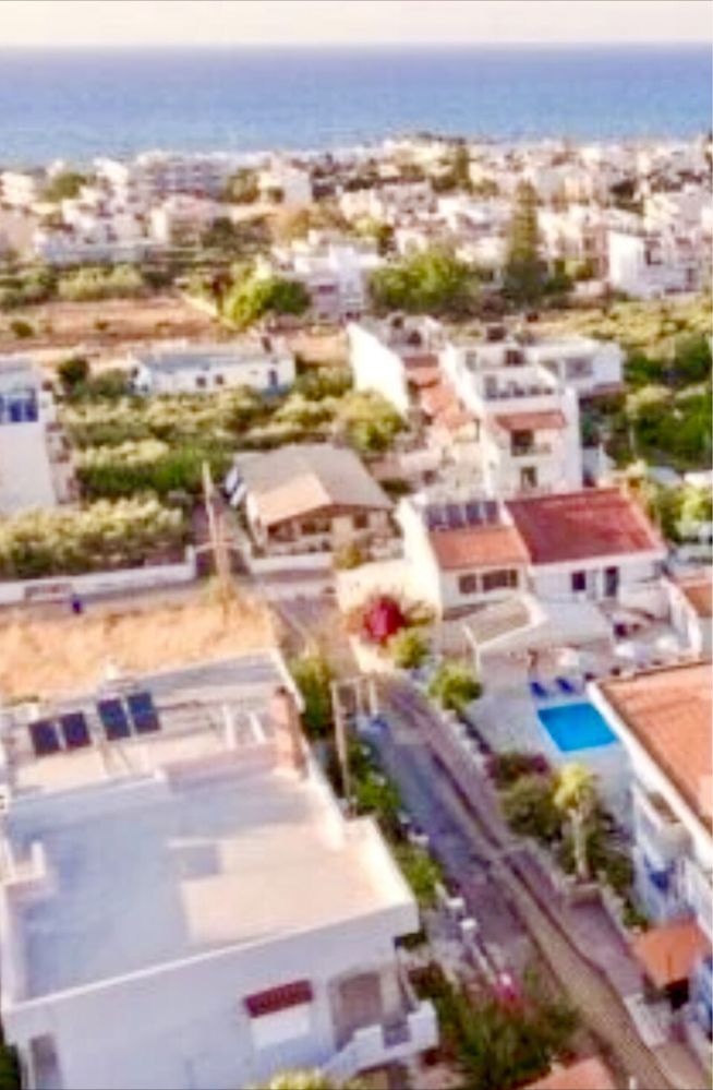 Продам готель  Крит 800 метрів до моря  ( Греція)