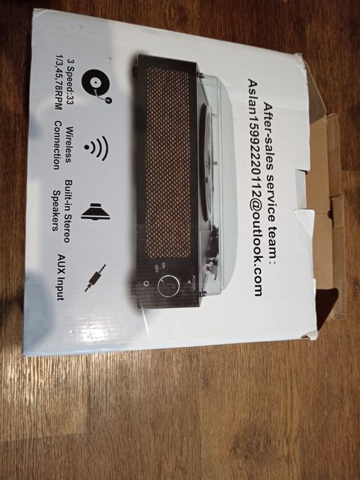 Виниловый проигрователь с блютузом новый