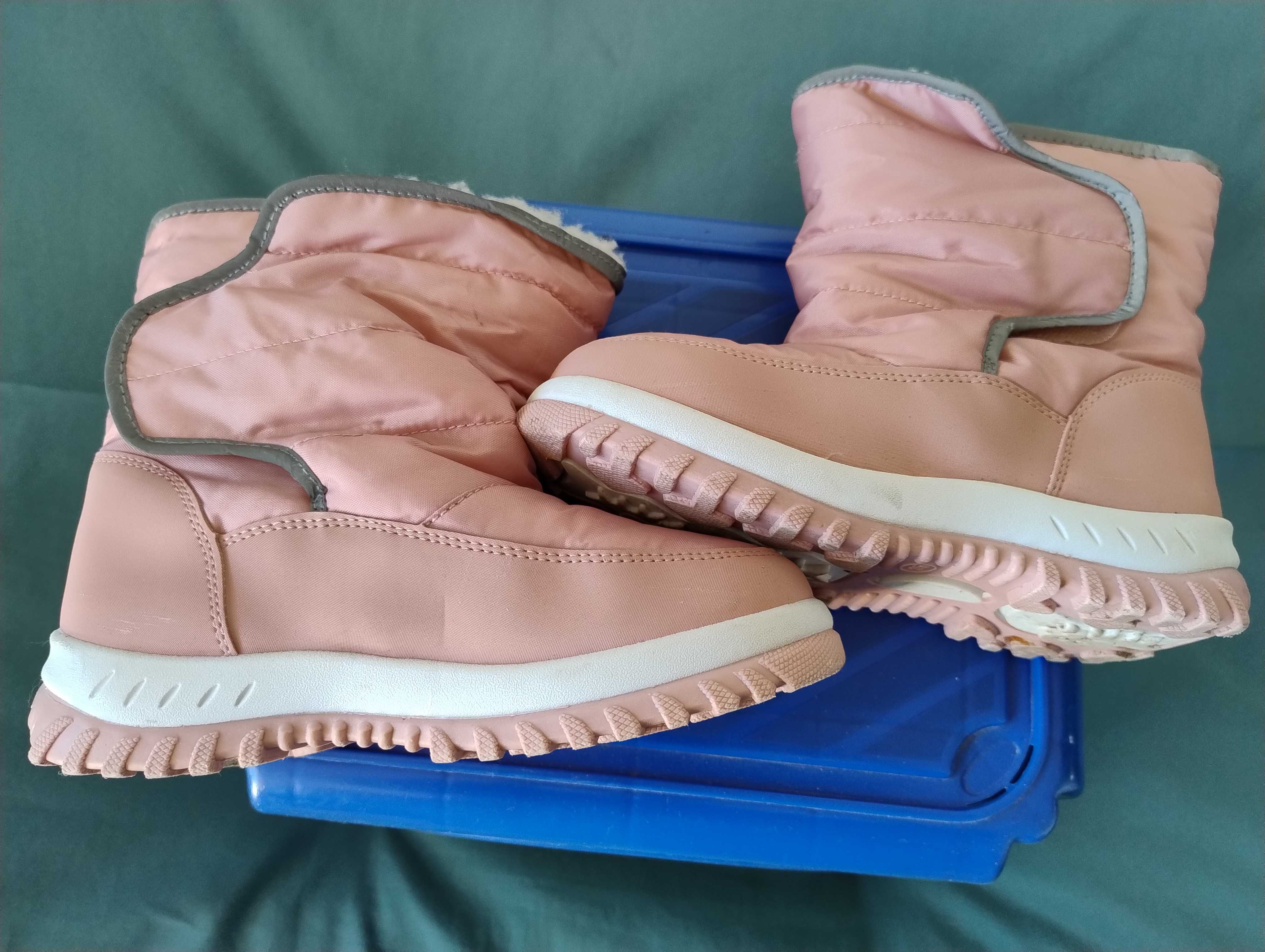 Buty ocieplane zimowe Sinsay 35 trzewiki śniegowce jak nowe tanio