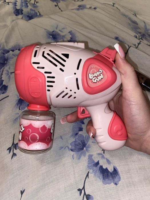 Пистолет мыльные пузыри bubble gun