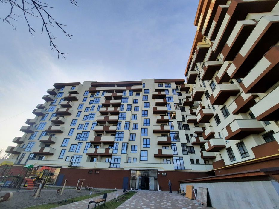 Продаж 2-х кім. квартира 68.5 м.кв. м.Стрий від Забудовника