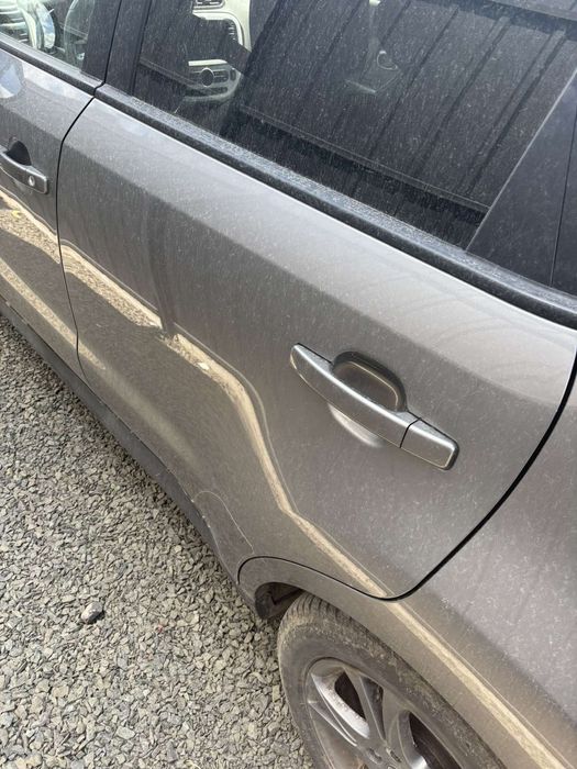 Двері Kia Soul EV цвет IM Соул ев солл