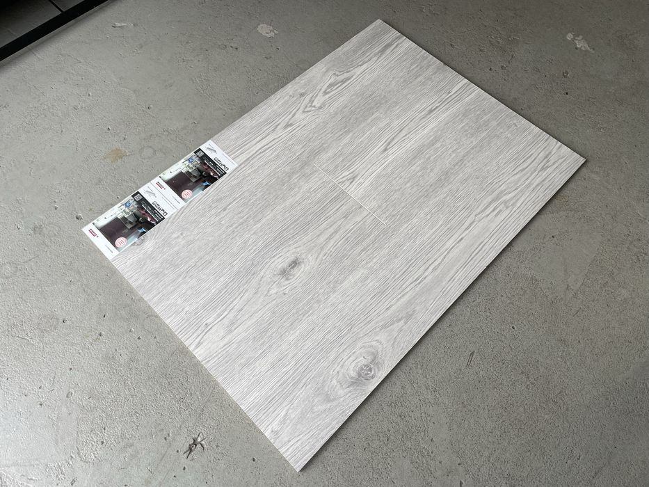 Ламінат Egger Home Classic 8/32 Дуб Рув'яно сірий EHL139