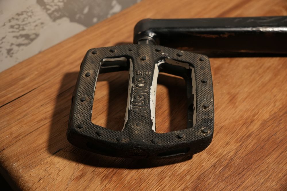 Шатуни Animal Akimbo 175mm bmx та педалі BSD Jonesin