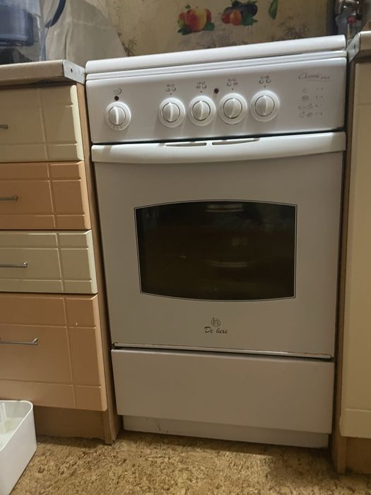 Продам электроплиту