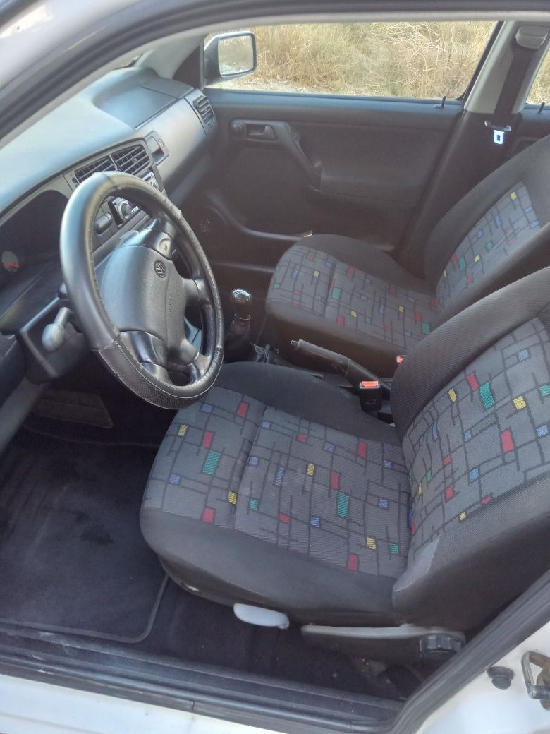 Volkswagen Golf3 1.4 gasolina