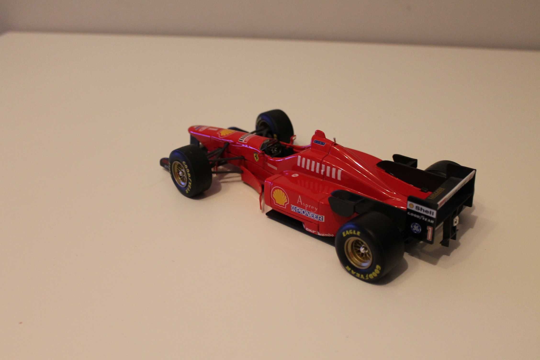 Ferrari F310 Red Maisto 1/20