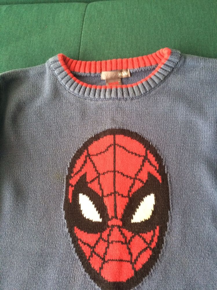 Sweterek Spiderman 122, tanio