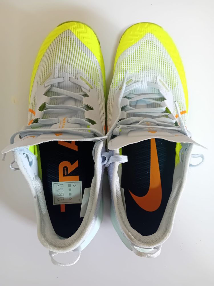 Ténis Nike para desporto