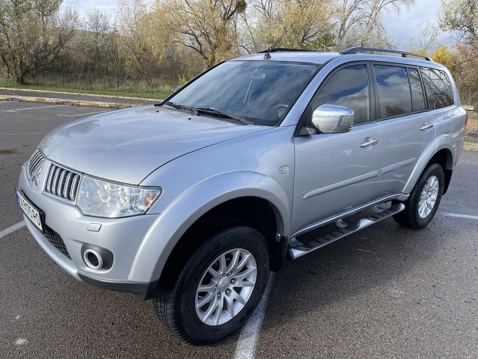 Mitsubishi Pajero Sport 2010 2.5D АКПП