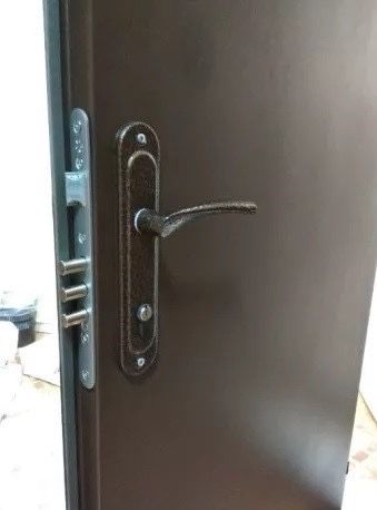 Двері металеві технічні
