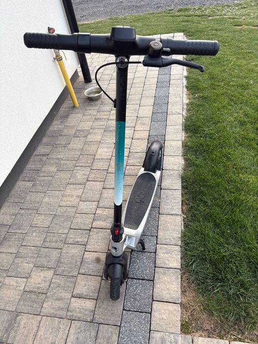 Hulajnoga elektryczna Alfa Romeo