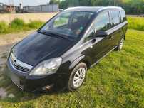Opel Zafira B Lift 1.8 140km Xenon PDC Przód tyl Zadbana 7-mio osobow