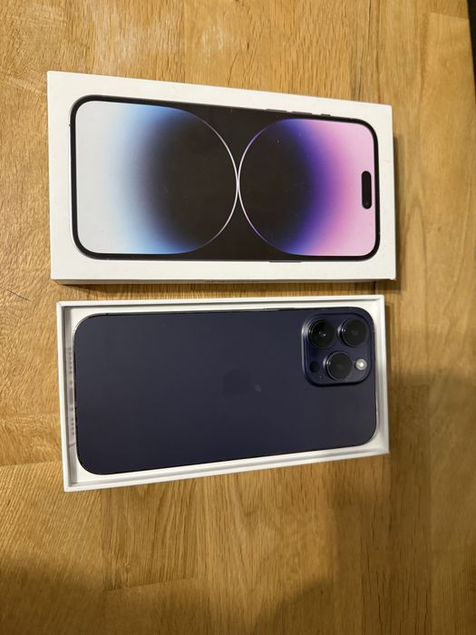 Продам айфон 14 про макс на 256 ГБ