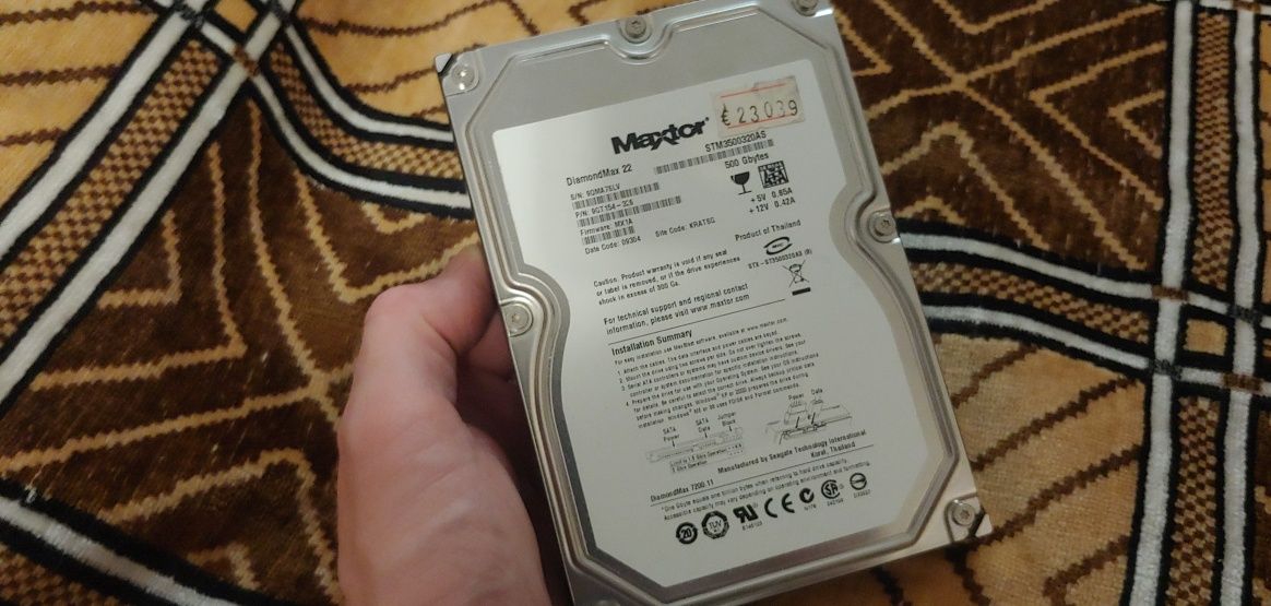 Жесткий диск (500 Gb), мышь