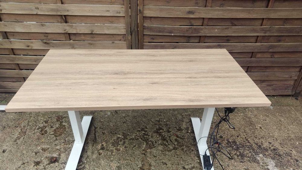 Biurko ELZAP 140x70 elektrycznie regulowana wysokość blatu