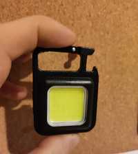Mini latarka LED, brelok