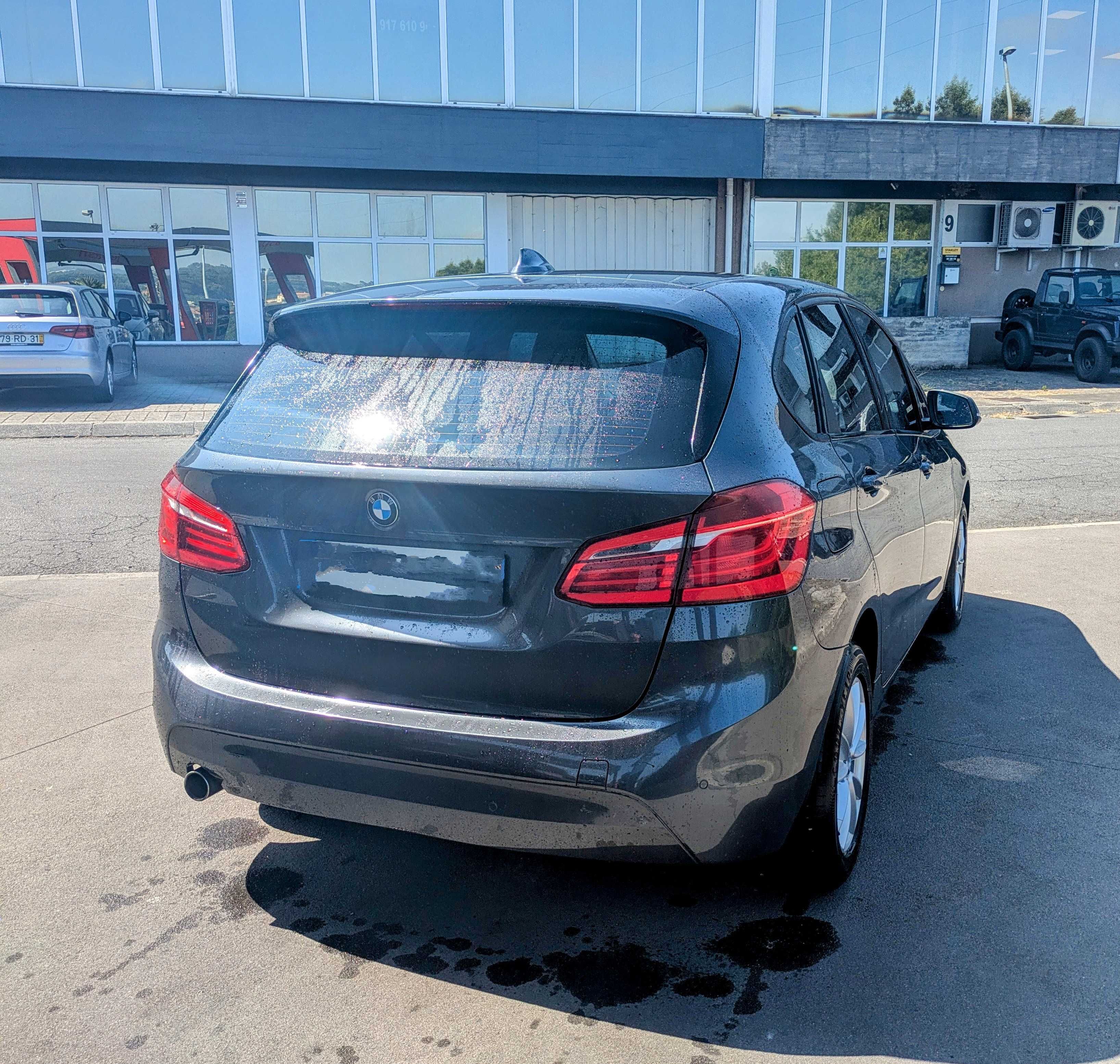 BMW 218D 150 CV  FULL EXTRAS Impecável