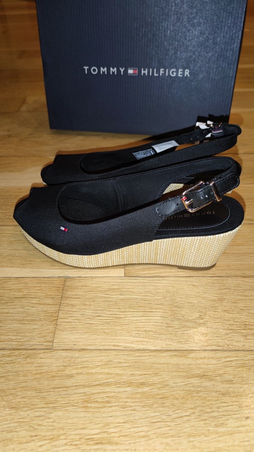 Босоножки Tommy Hilfiger, размер 38