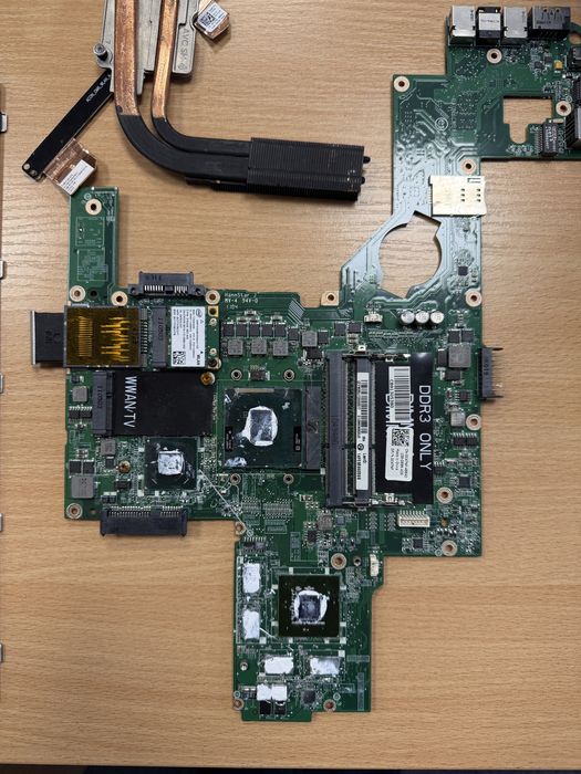 Plyta główna DELL XPS L702X l701X DAGM7MB2AC0