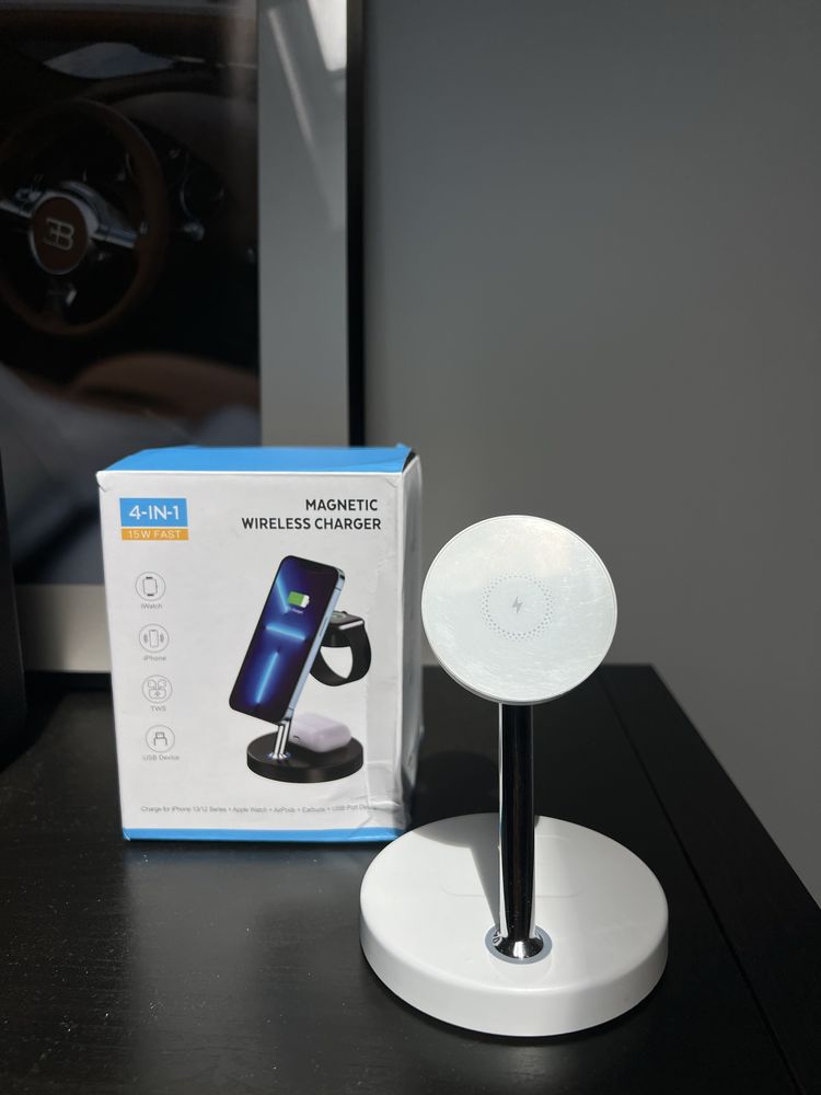 Magnetic Wireless Charger 4 in 1