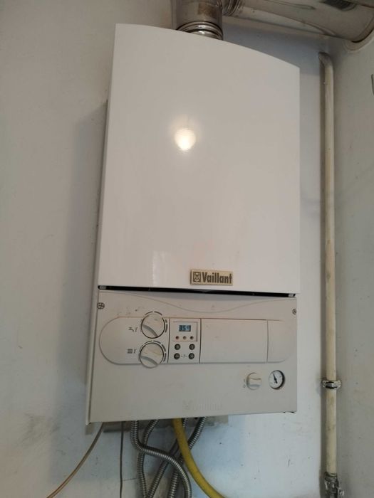 Piec dwufunkcyjny Vaillant VU PL200/2-5 R1