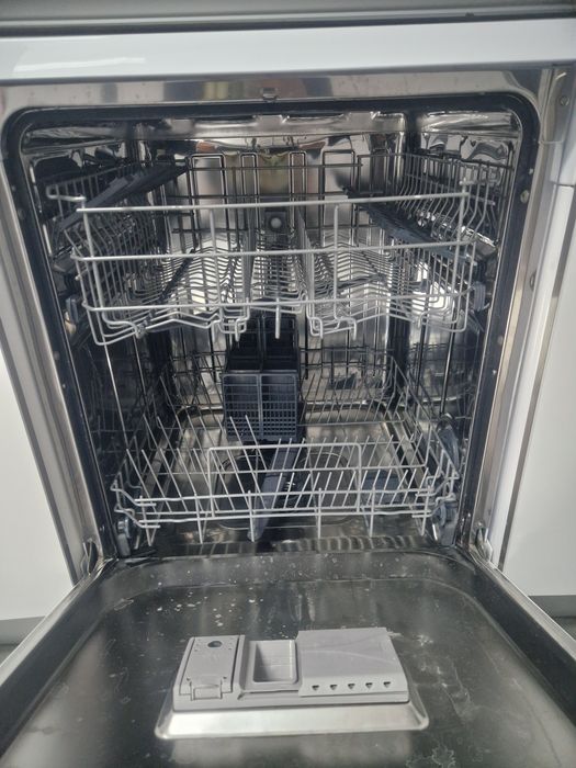 Máquina de loiça Candy - Para arranjar ou Peças