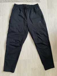 Nike tech essentials repel pants