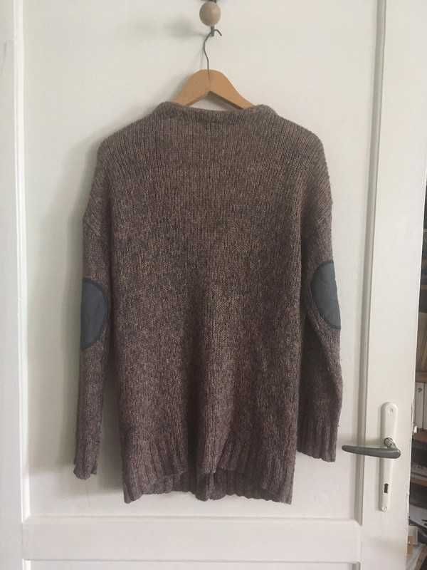 Sweter rozpinany kardigan z kieszeniami naszywki grunge