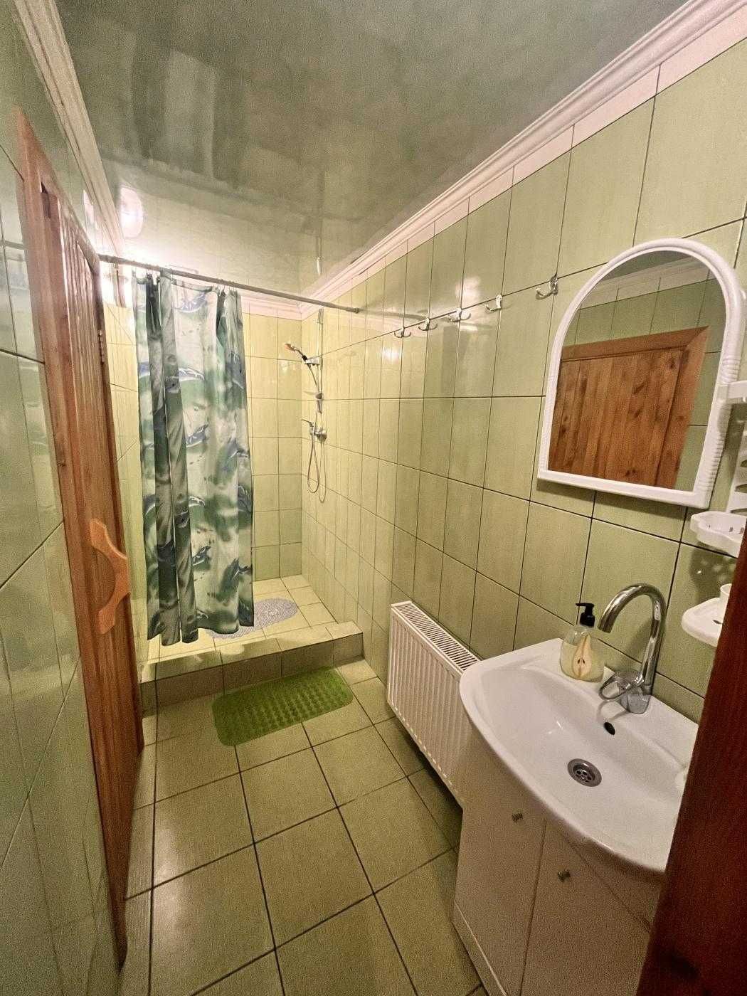 Продаж  будинку в центральній частині міста.
