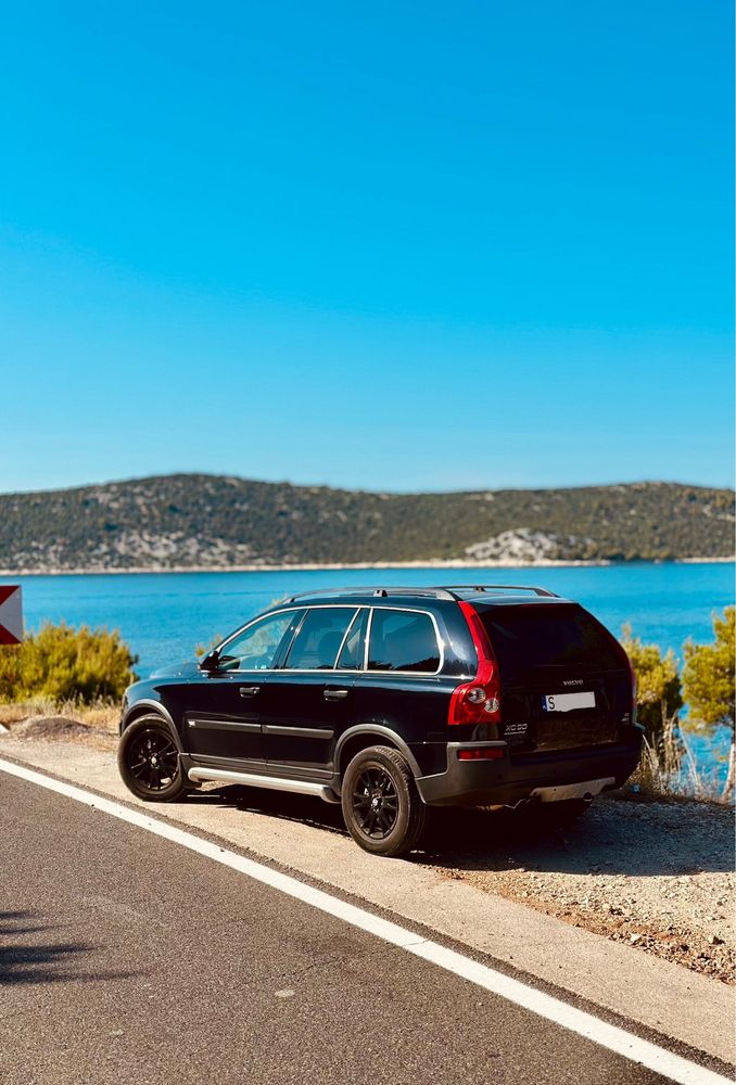 Volvo XC90 2.4D5