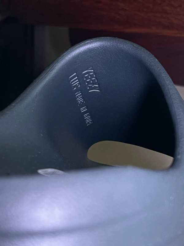 Adidas YeezySlide/Black Nowy Klapki 46