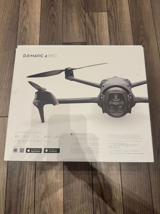 Квадрокоптер DJI Mavic 4 Pro Creator Combo RC Pro 2 CP.MA.00000847.01