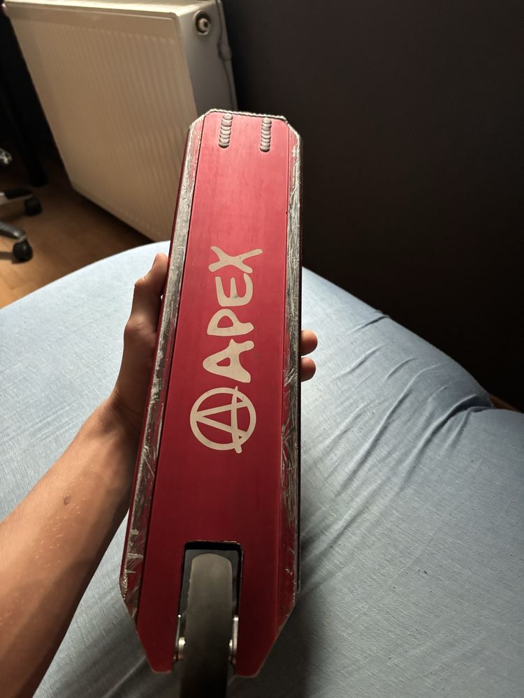Deck apex 48cm Prawie nowy!! Opis