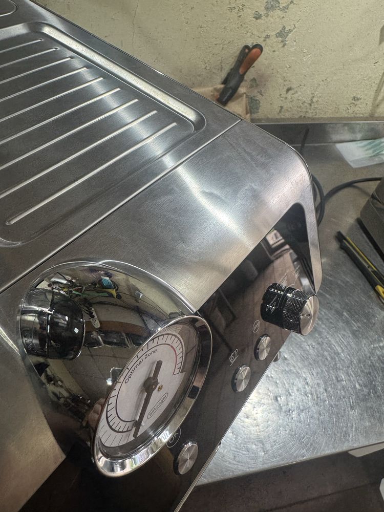Кавомашина DeLonghi La Specialista