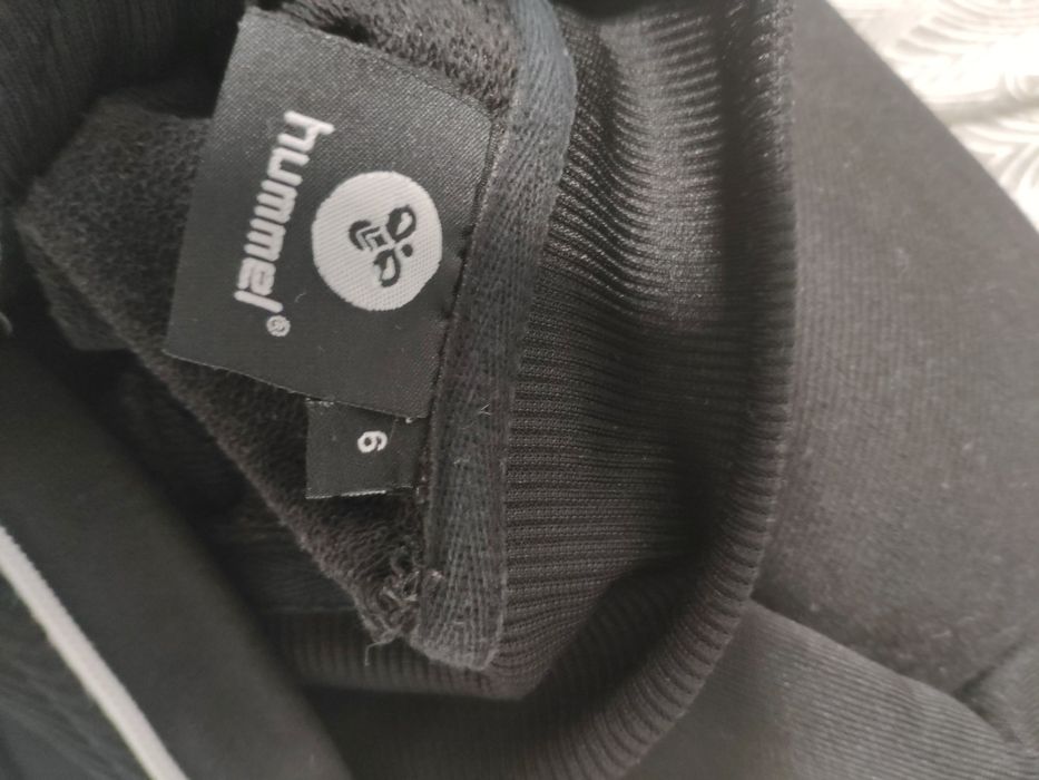 Sportowa bluza Hummel 122/128