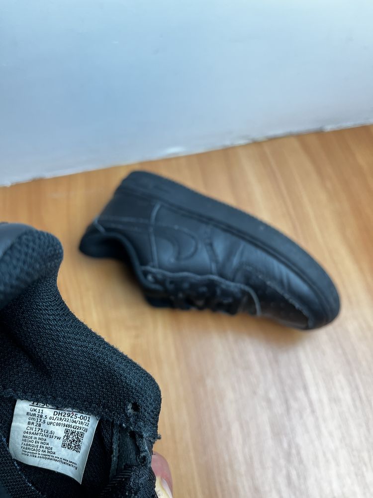 Кроссовки Nike Air Force 1 размер 28.5 оригинал детские кожаные чёрные