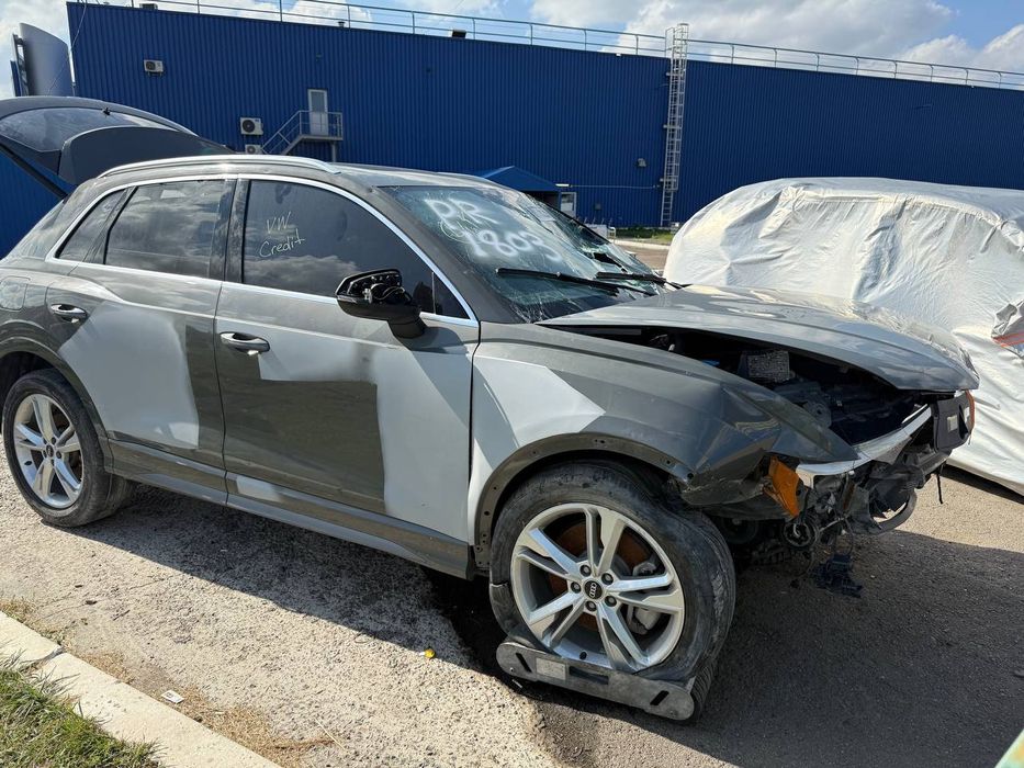 Розборка Audi q3 83a 2022, шрот, запчастини, двері, бампер, двигун