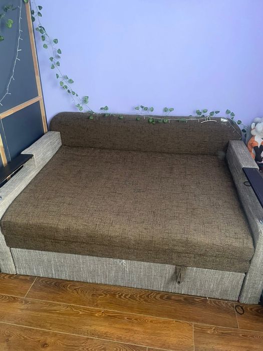 Диван вживаний стан з 12 на 10