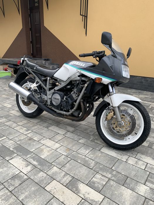 Продам Yamaha Fz750