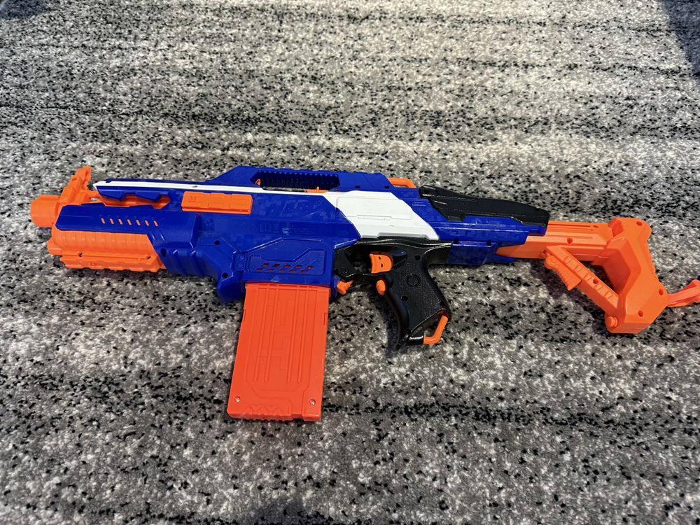 Nerf elite rapidstrike cs-18 (elektryczny) i nerf firestrike z laserem