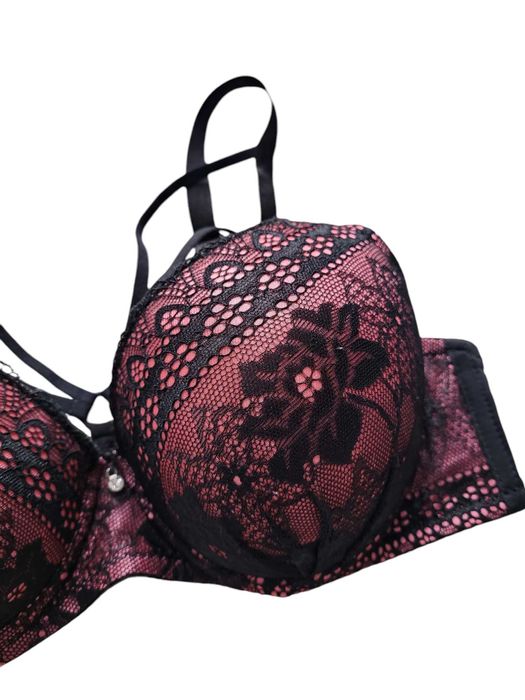 Koronkowy stanik biustonosz pushup 70B bielizna damska push up