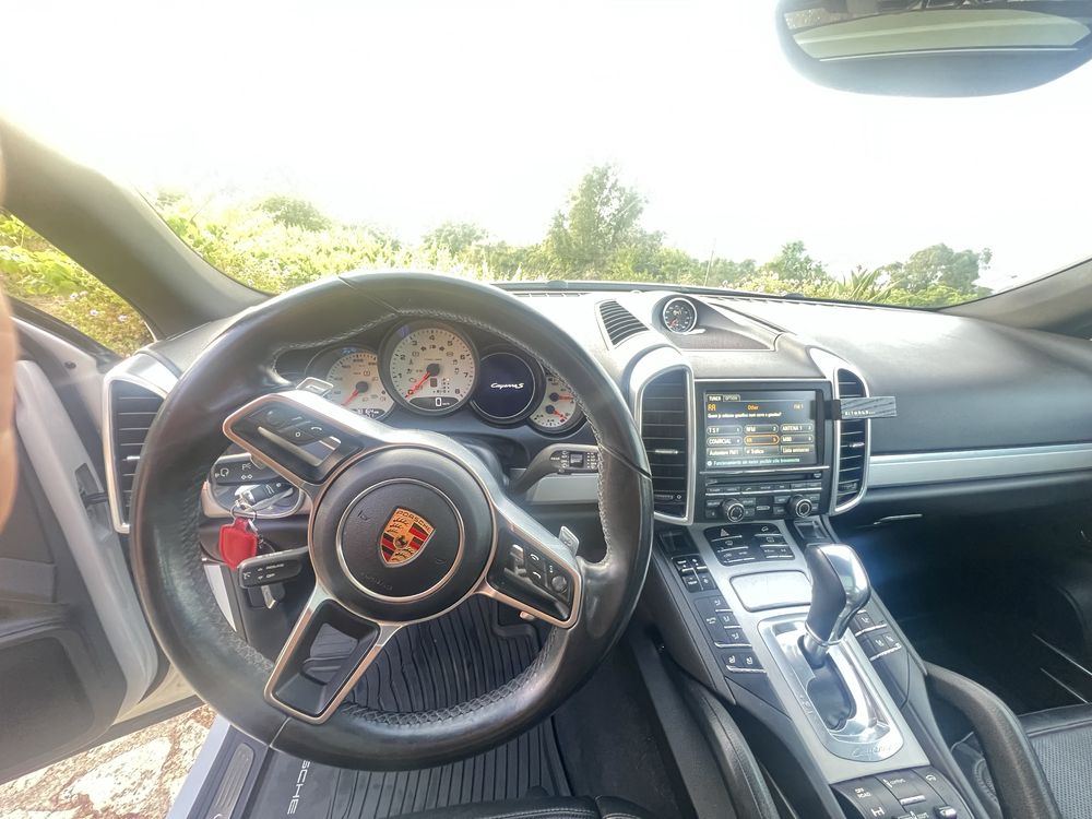 Porsche Cayenne com 40000kms