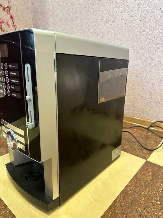 Професійна кавомашина Rheavendors Cino