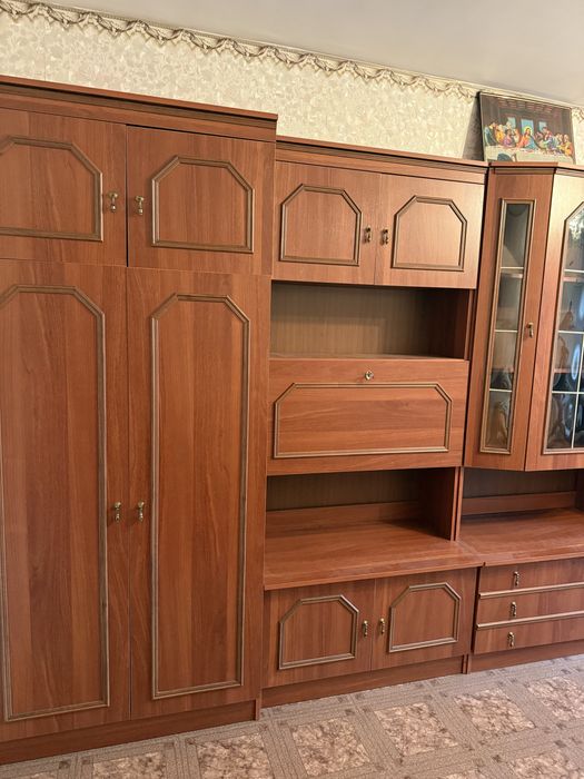 Стінка для вітальні