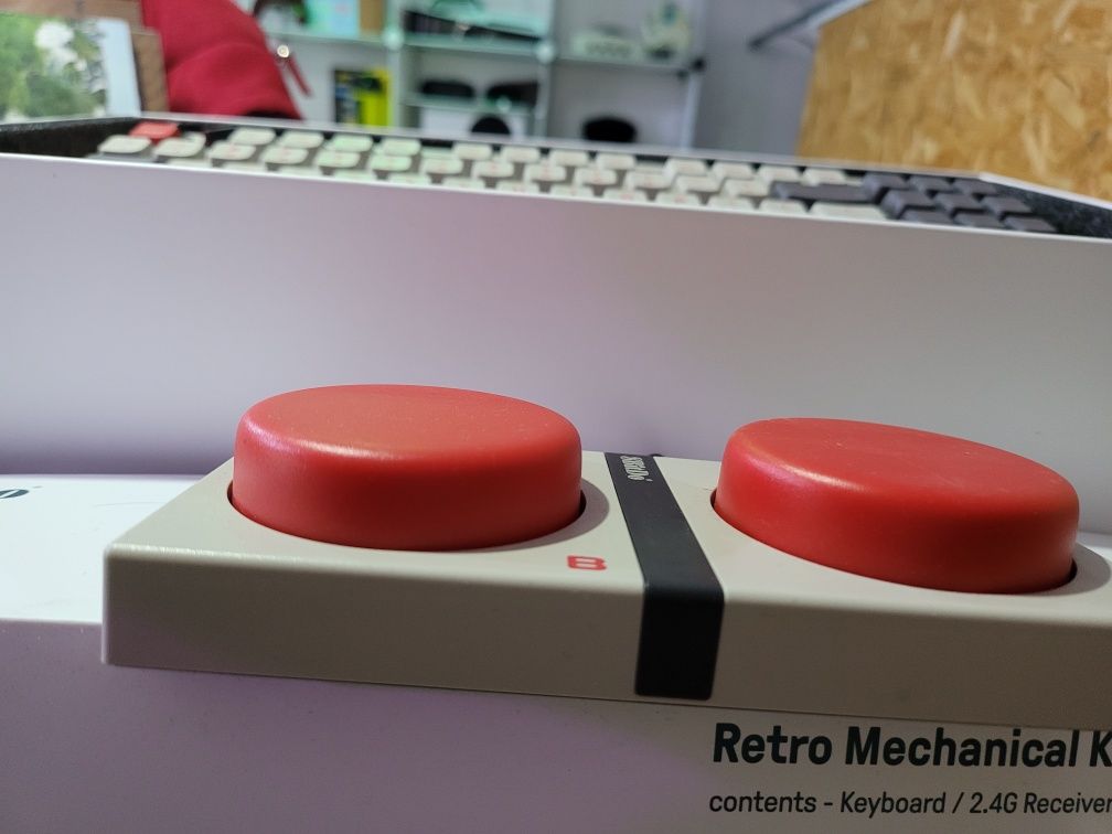 Teclado Mecânico Gaming Bluetooth Retro 8BitDo