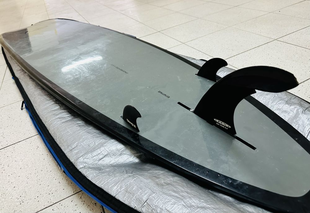 Longboard  9’.  MB