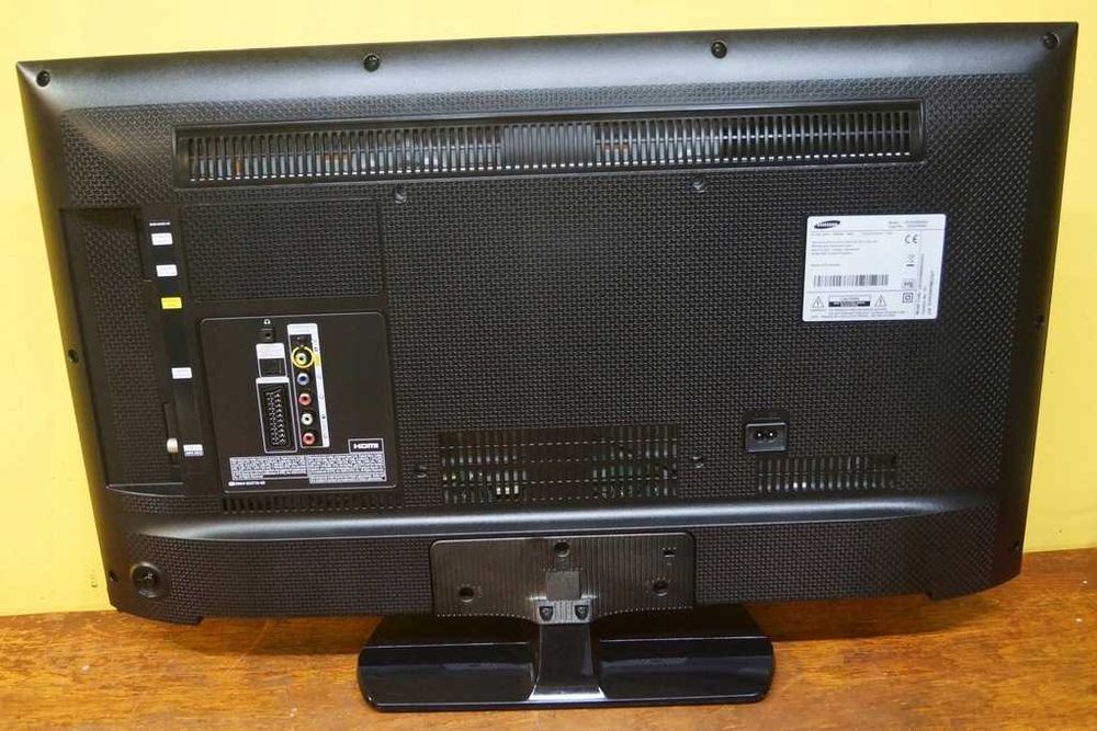 Samsung 32" LCD LED FullHD energooszczędny
